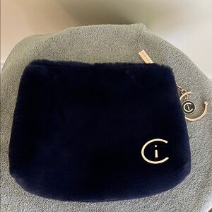 Chic Navy Blue Faux Fur Clutch